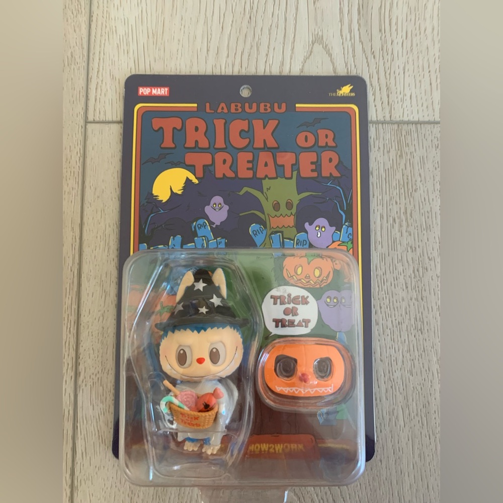 Popmart Labubu Halloween Trick or Treater Figure New US Seller